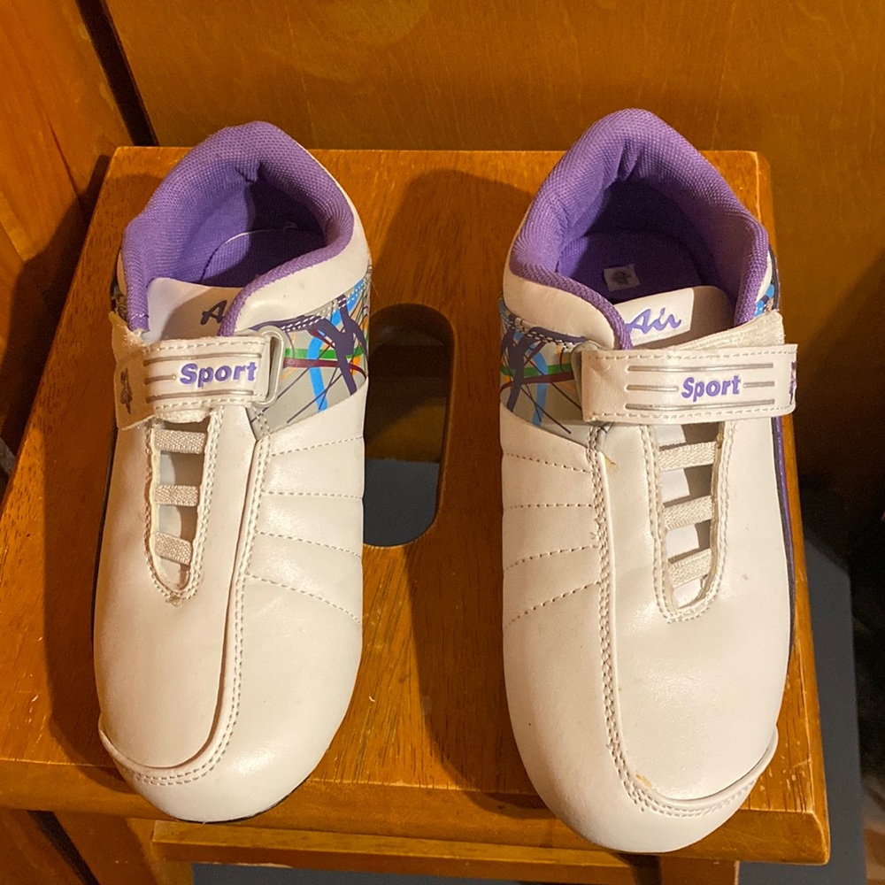 Air sport Awesome sneakers comfortable and nice